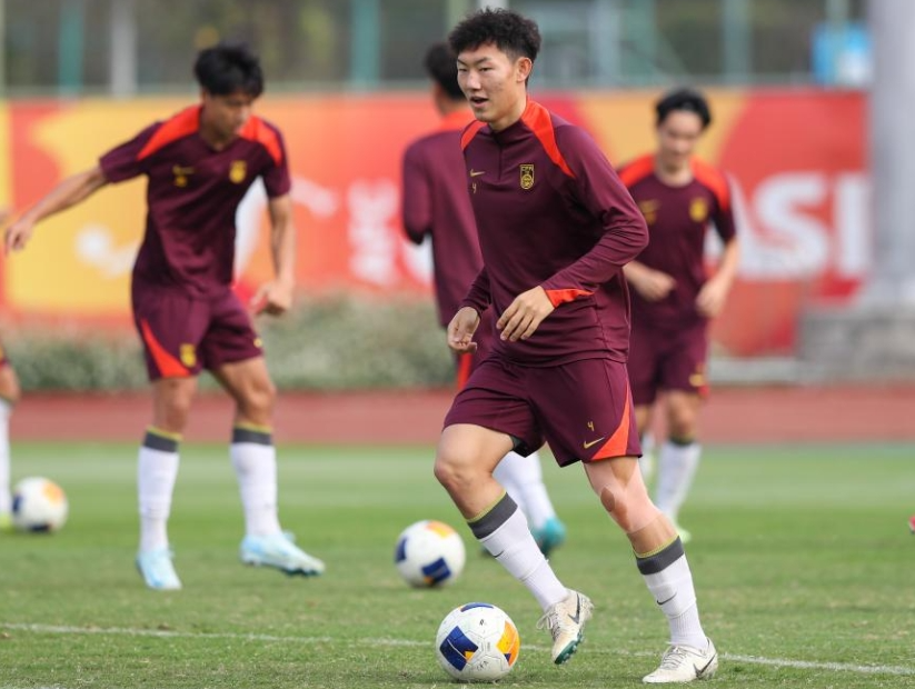 史松宸顶上, 务是弥补球 史松宸顶上, 务是弥补球