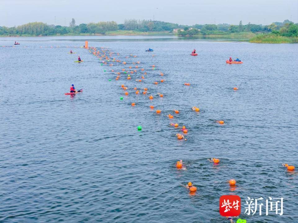 湖铁人三项