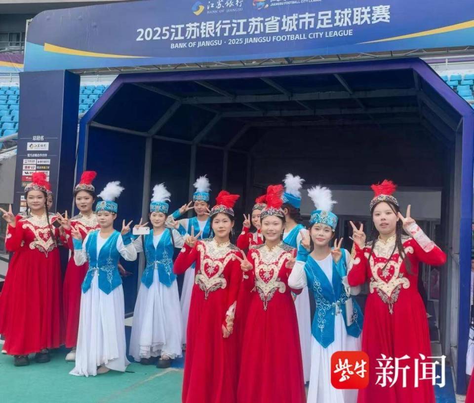 om, 人观赛 om, 人观赛