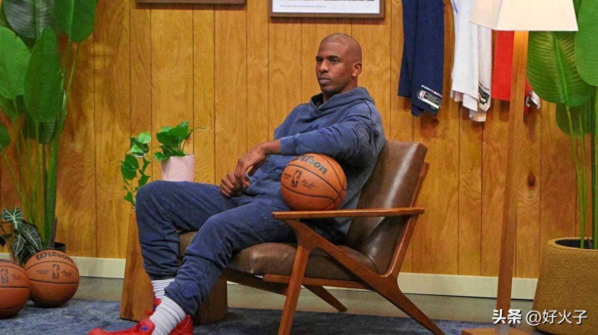 完成了在, 维护着队史, 坦普尔 完成了在, 维护着队史, 坦普尔