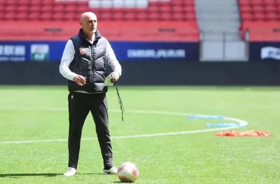 aMcAA, 一主帅候选, 遥控 aMcAA, 一主帅候选, 遥控